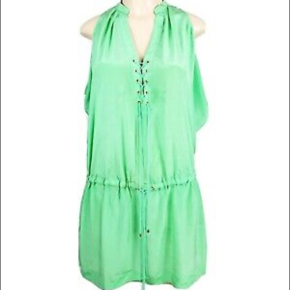 Leifsdottir green dress